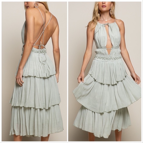 Island Girl Tropical Halter Midi Dress - Picture 3 of 13